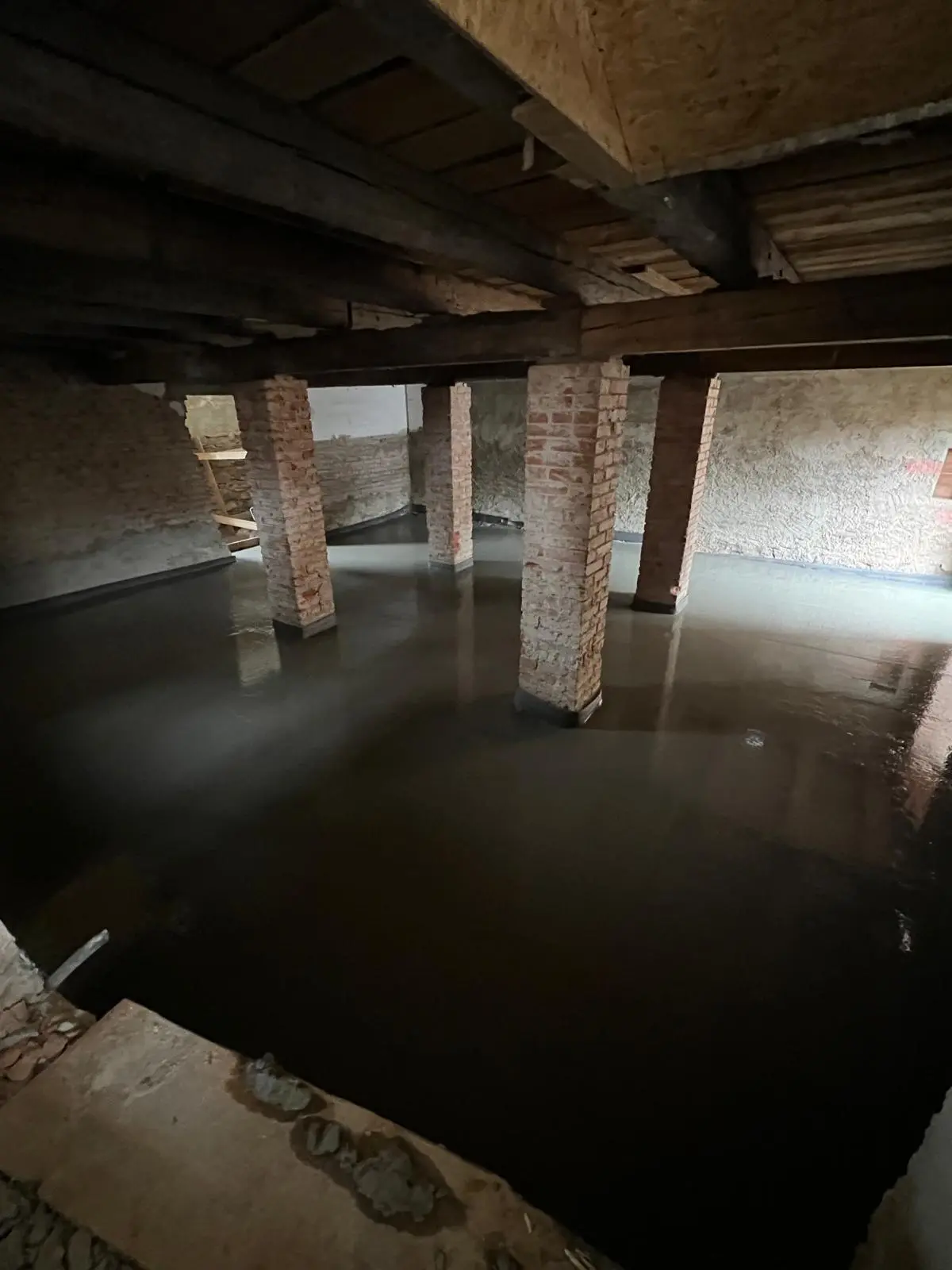 Betonáž sklepu Divadlo Dolany